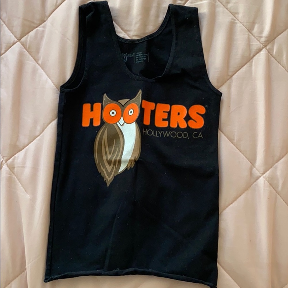 Authentic Hooters girl tank top